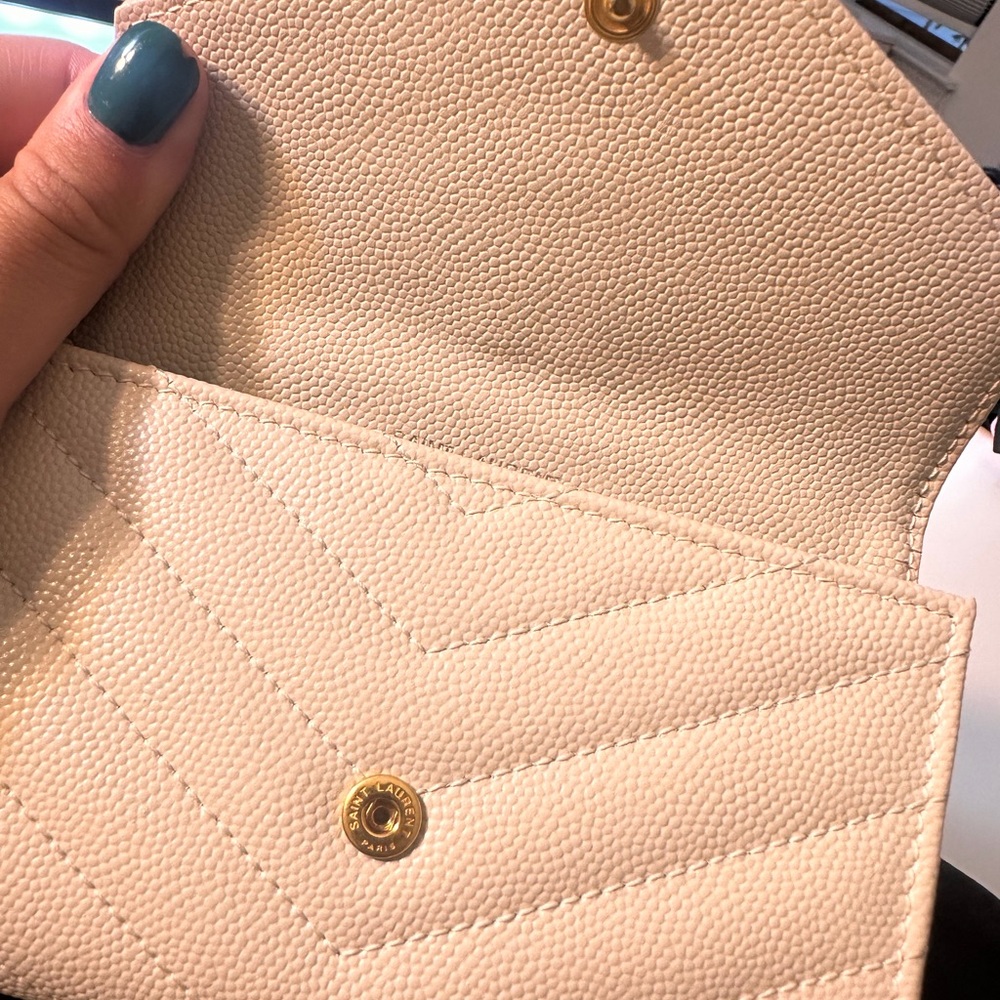 Saint Laurent Ivory Quilted Leather Wallet - Picture 5 of 10